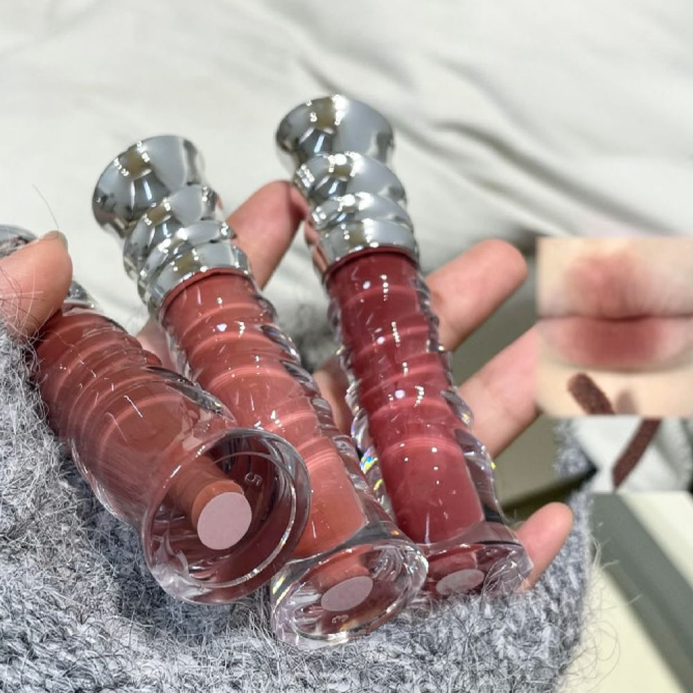 Voor Kakashow Velvet Matte Lip - Matte Velvet Lip Tint Long Lasting recensie en prijs